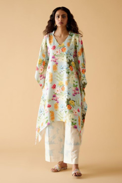 Asymmetric Kurti